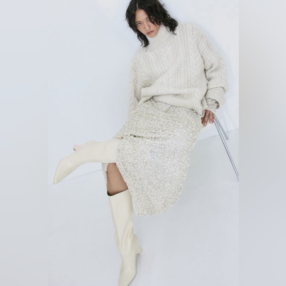 H&M Pearl & Crystal Embellished Skirt Size 6 - Picture 15 of 15